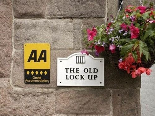 The Old Lockup Hotel Wirksworth Exterior foto